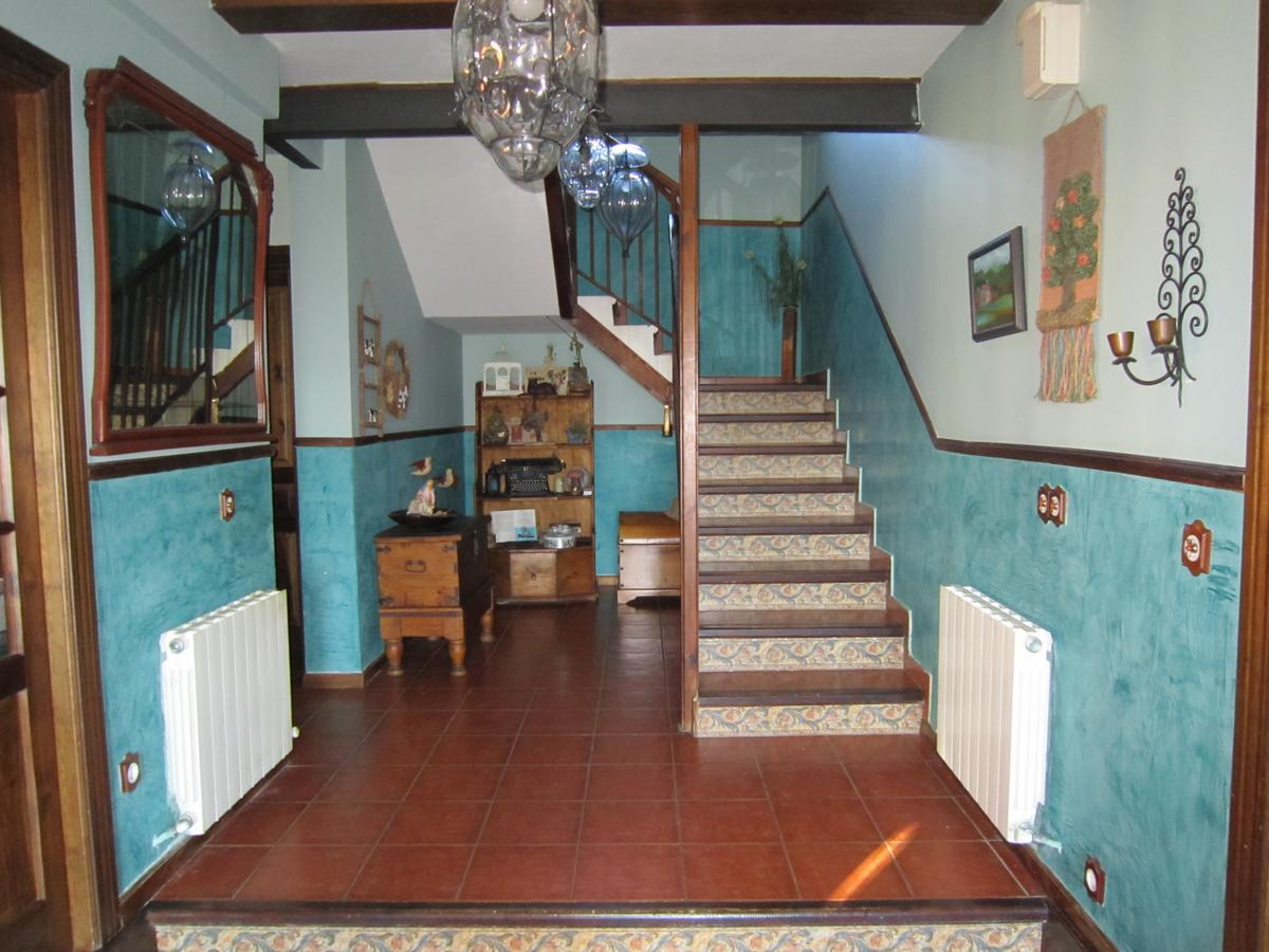 La Casona De Collado Pensionat Hoyos del Collado Exteriör bild